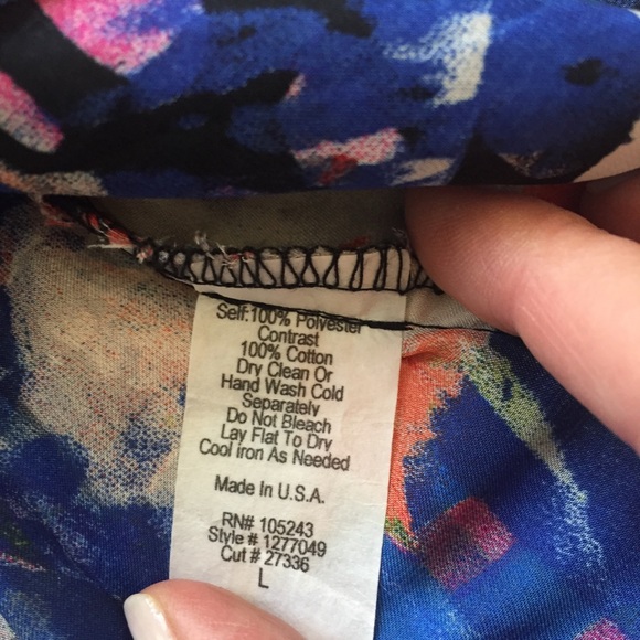 🎈4 For $20 h.i.p. Satin Multi Color Polkadot Top - Picture 3 of 6